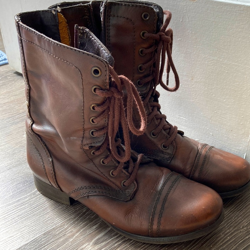 Steve Madden Troopa Combat Boots